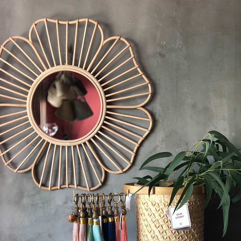 ミラー 鏡 壁掛けミラー 放射状 花形 ウォールミラー | インテリア雑貨