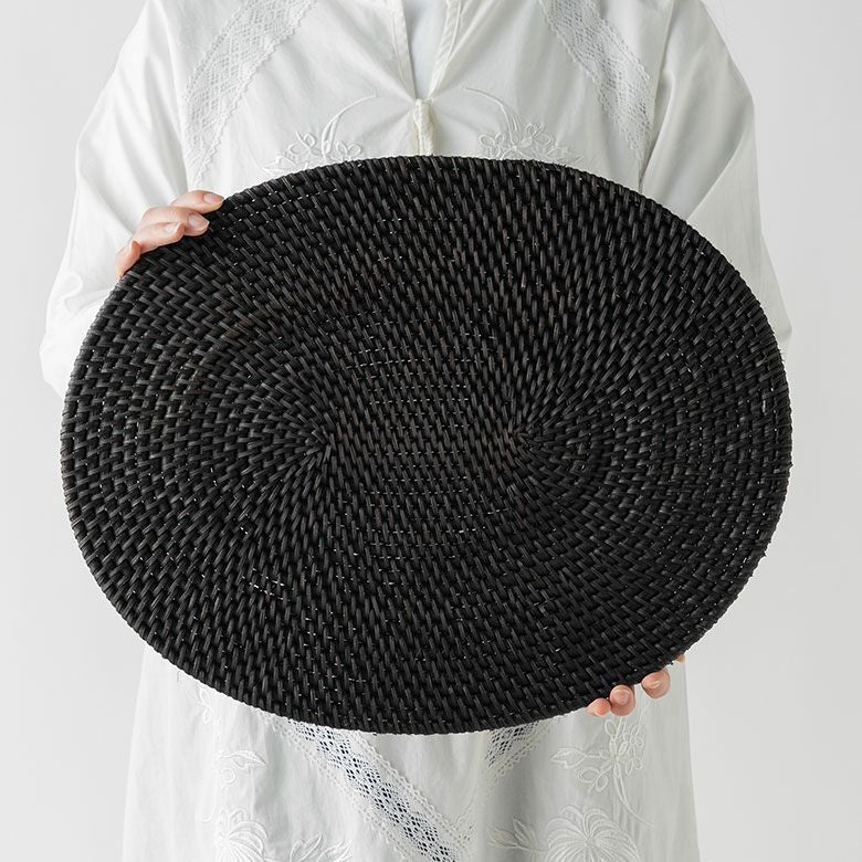 ブラックのランチョンマット