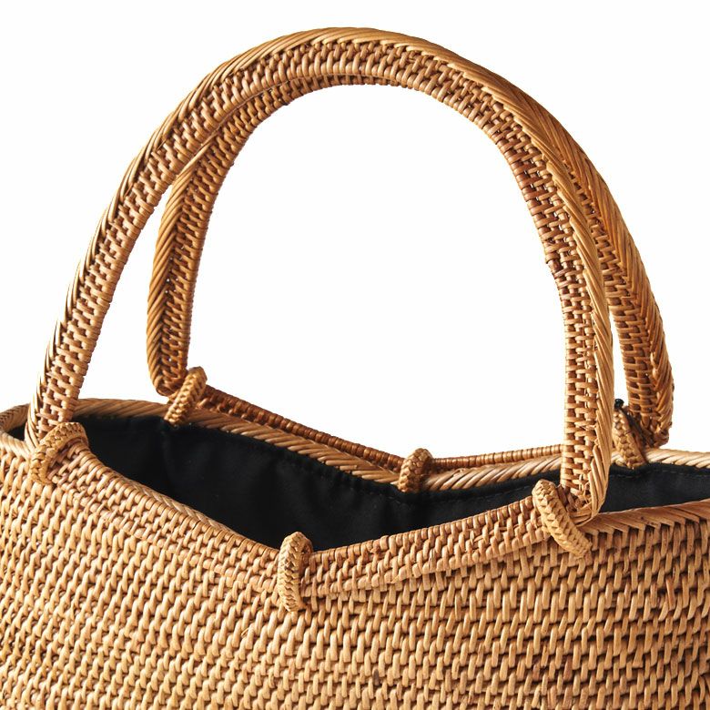 バリ島の天然素材アタで編まれたナチュラルカゴバッグ | インテリア
