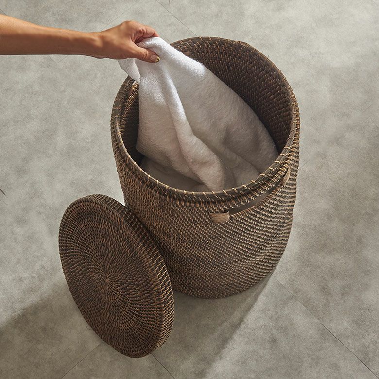 アタとラタンで編まれたフタ付き大型バスケット 48L | インテリア雑貨