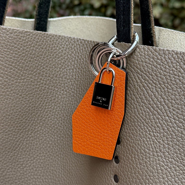 Payung 7th Anniversary 限定カラビナキーチャーム オレンジ×シルバー